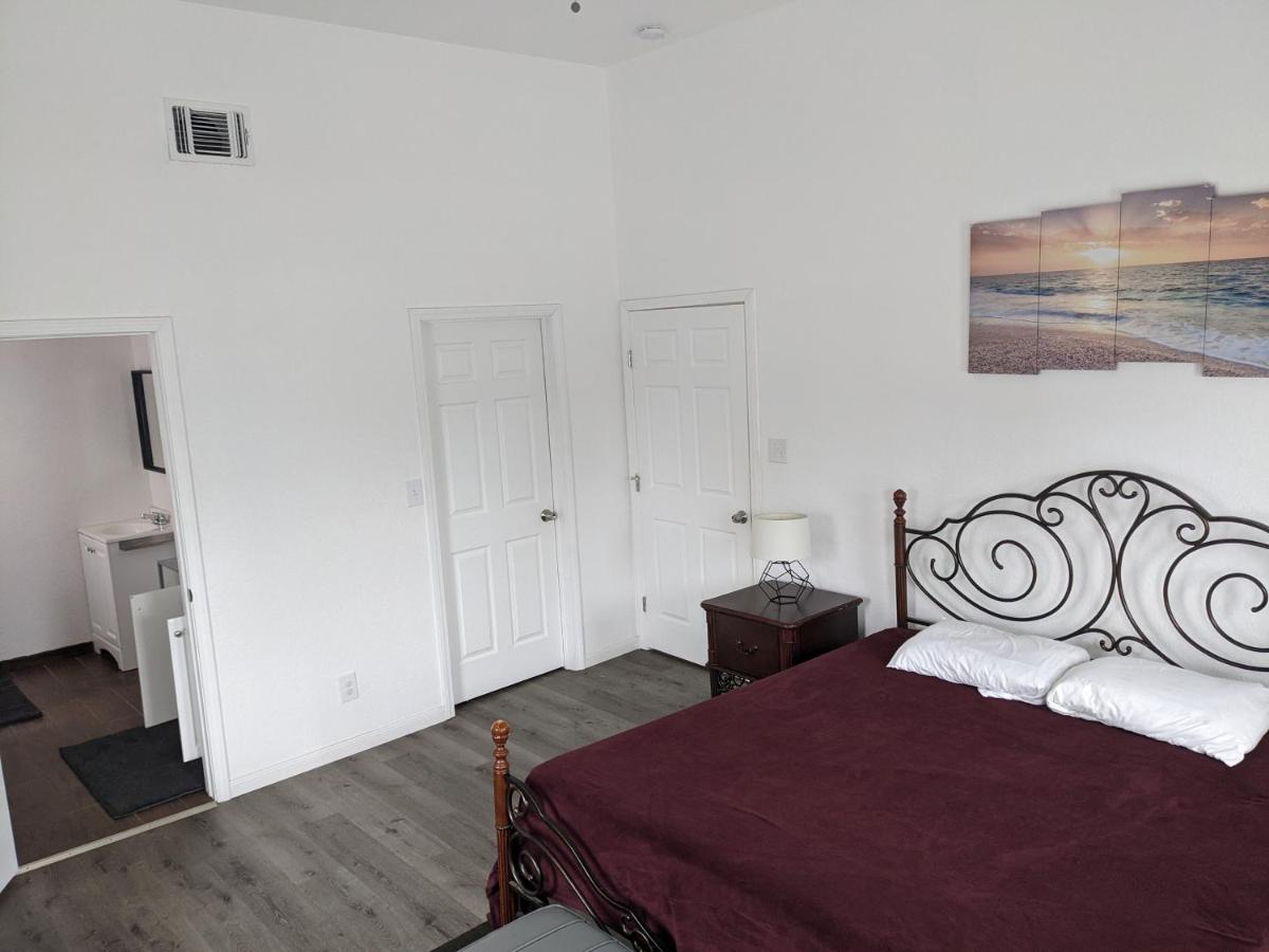 Cozy *Downtown Getaway* Villa ซานอันโตนิโอ ภายนอก รูปภาพ